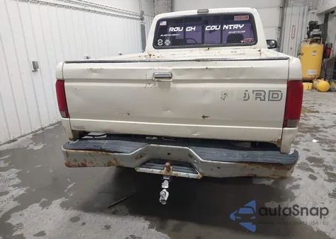 1992 Ford F150 из США, поврежденный, VIN 1FTEX14N8NKA61430